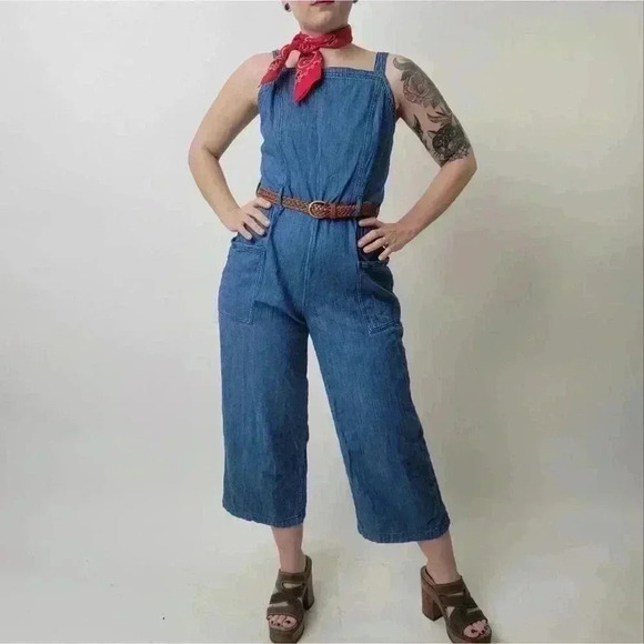 Wide Leg Denim Cropped Romper Jumpsuit - M - Picture 3 of 10